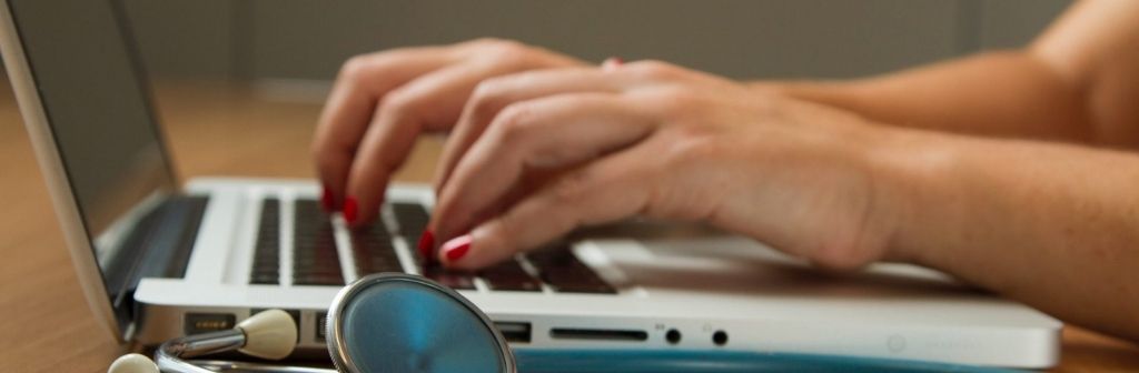 Jak stworzyć system call center dla poradni lekarza rodzinnego?