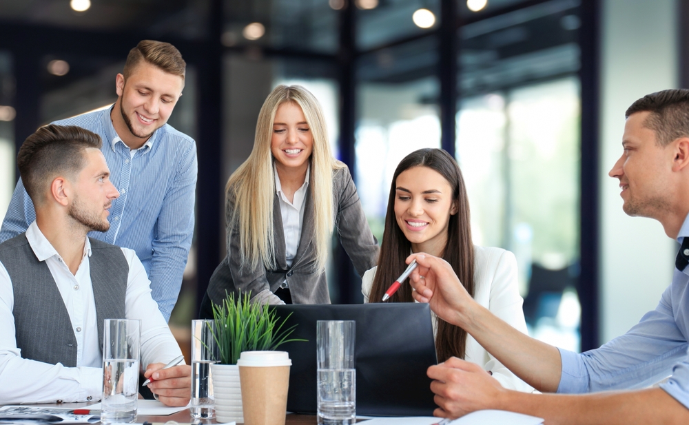 customer experience praca zespołu